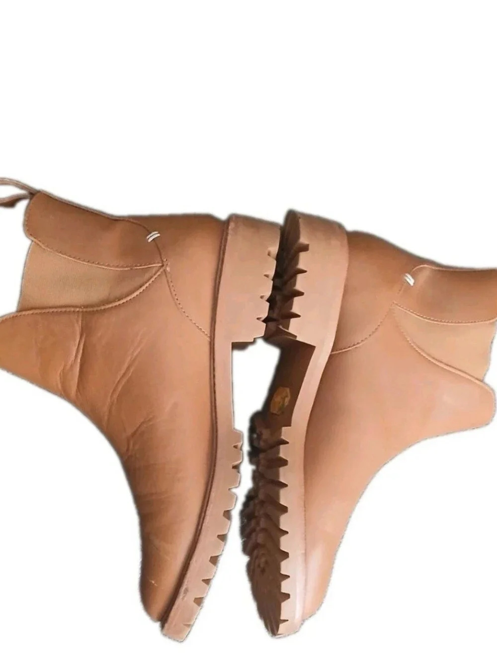 Label Unisex Chelsea Work Boot Size M8.5 /W10 One boot is more worn. See Photos